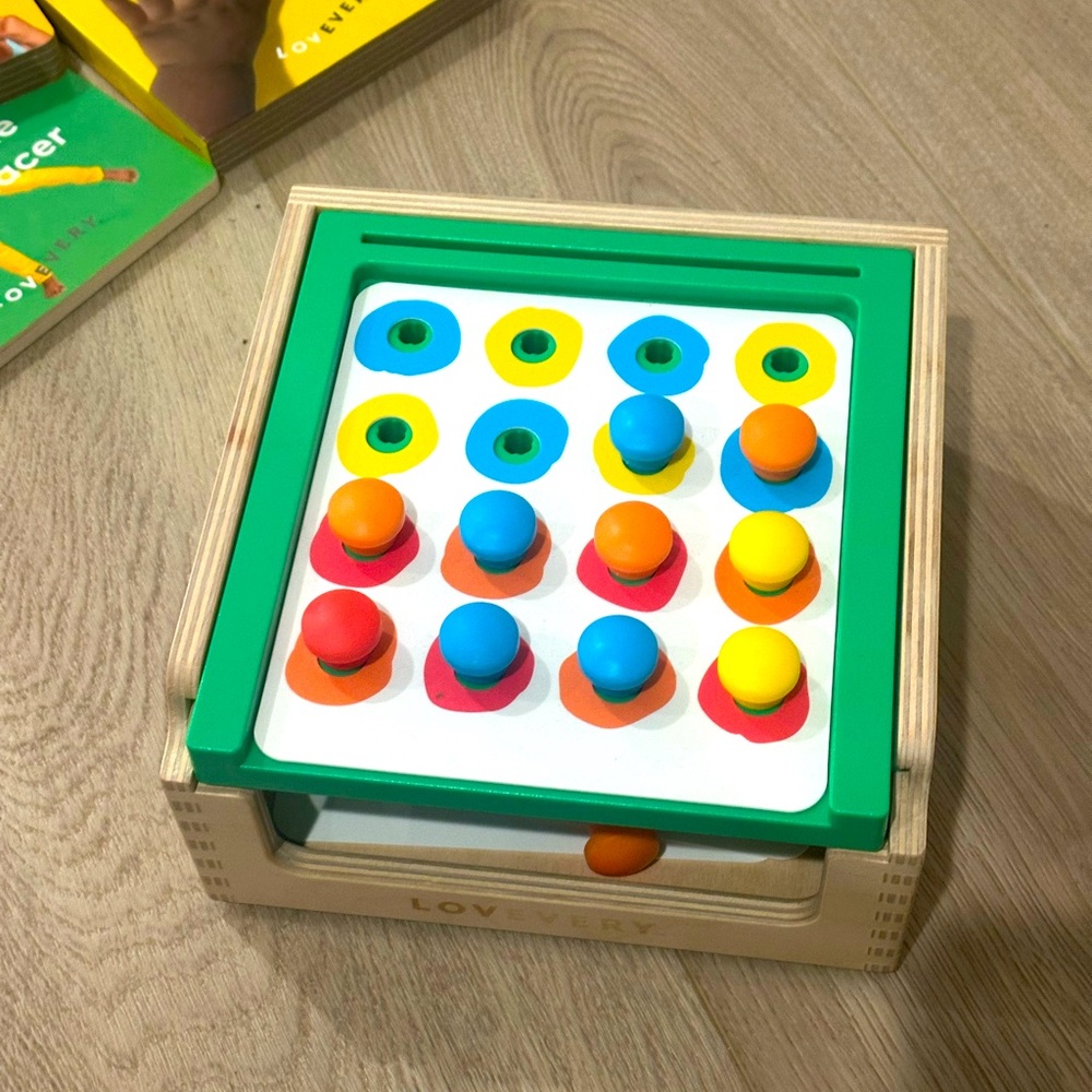 Lovevery The Investigator Play Kit Match and Tap Hammer Box Montessori Wood Toy
